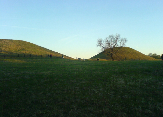 Royal Mounds.