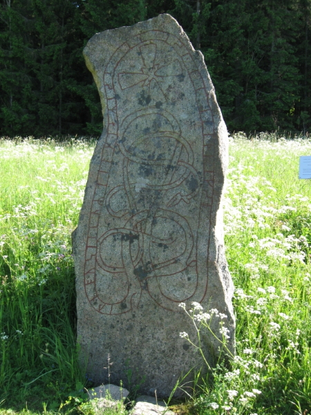 Rune stone in a Bronze Age cemetery